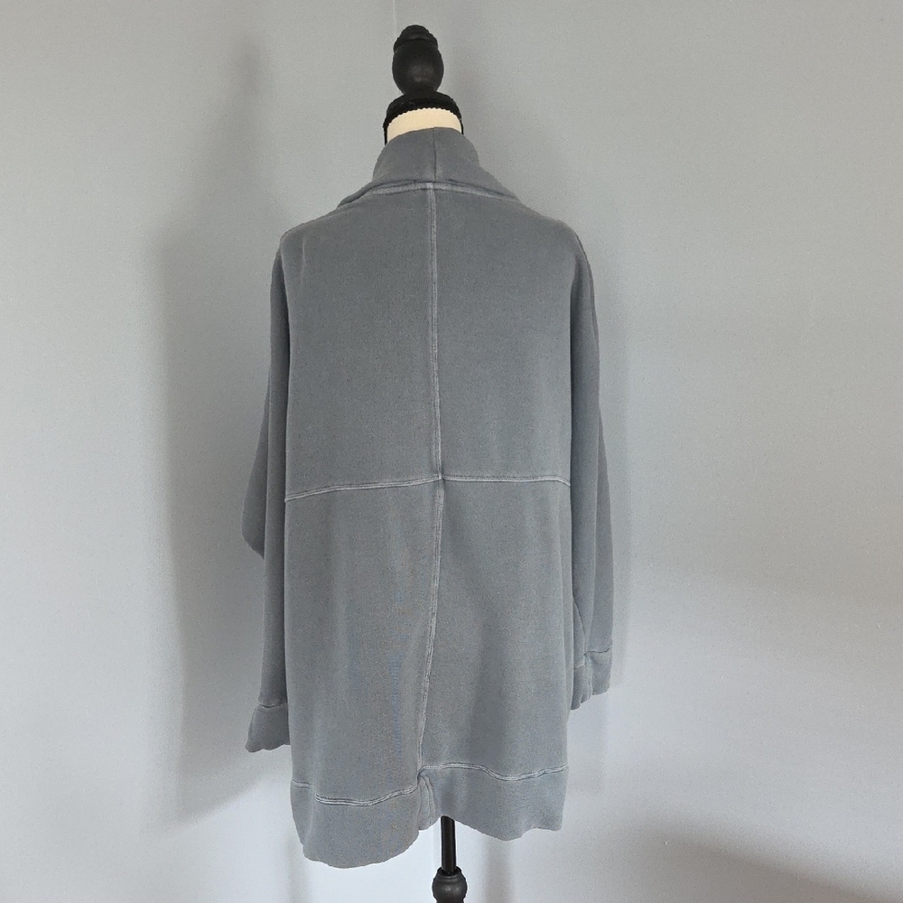 Barefoot Dreams Cozy Gray Open Front Cardigan - Picture 3 of 4